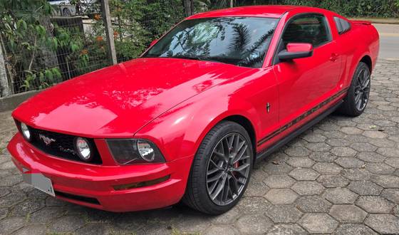 FORD MUSTANG 4.0 COUPÉ V6 12V GASOLINA 2P MANUAL